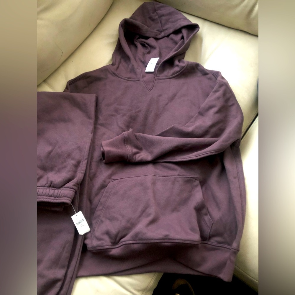 Boys sweat suit Gap New Boys XXL